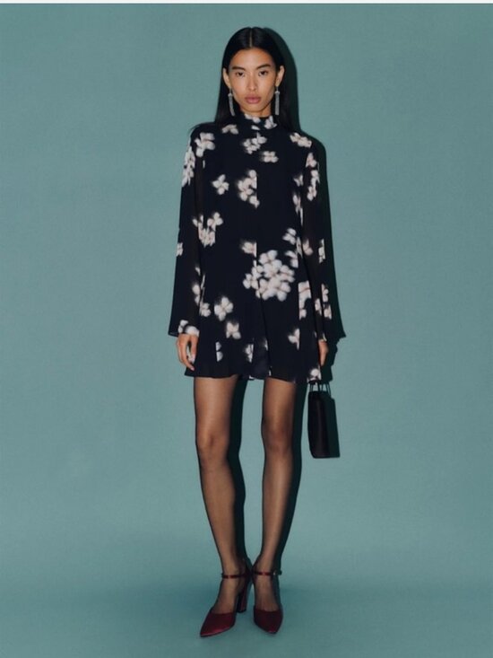 Reformation Dresses & Skirts - NEW Reformation Torin Mini Dress Floral Black Onyx Bell Sleeves Minimalist Small